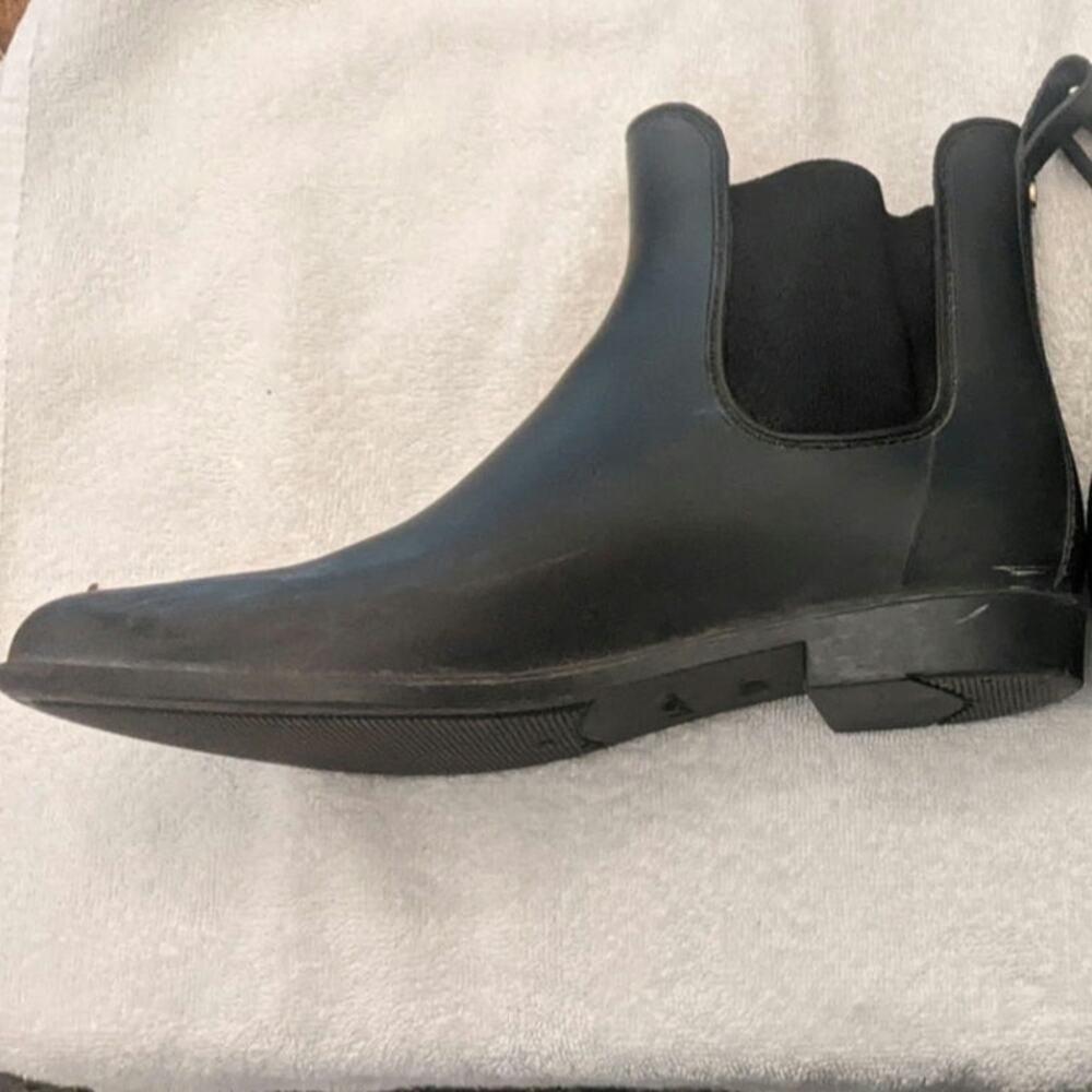 Sam Edelman Black Chelsea Ankle Boots, Size 10, Waterproof - Picture 3 of 7